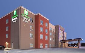 Holiday Inn Express & Suites - Goodland I-70 By Ihg